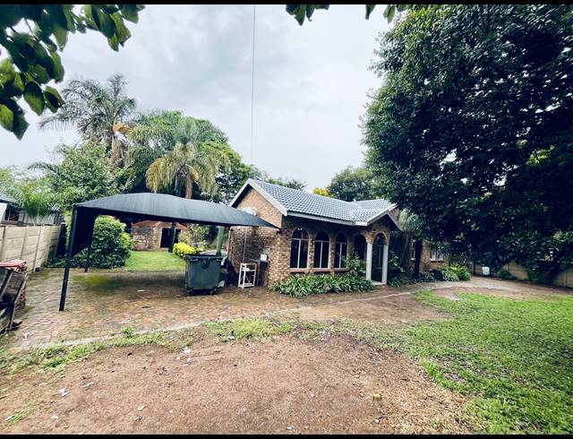3 BEDROOM FREESTANDING FOR SALE IN PIERRE VAN RYNEVELD